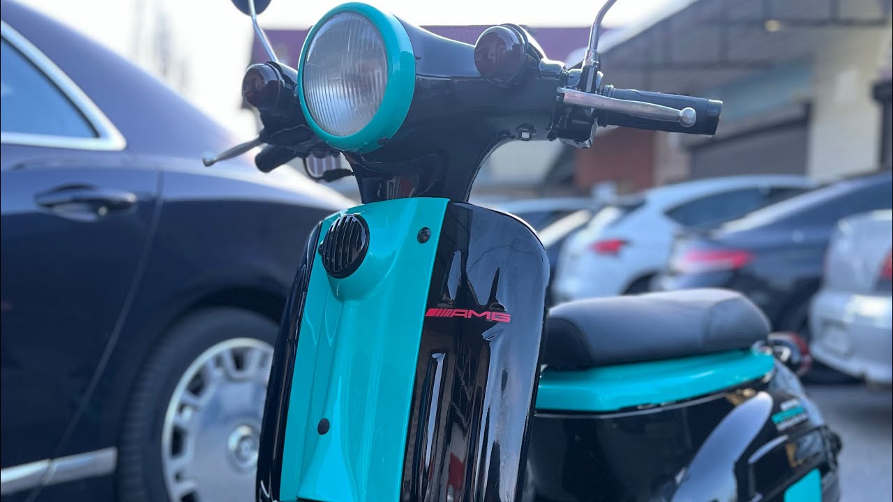 Suzuki verde petronas edition. AMG