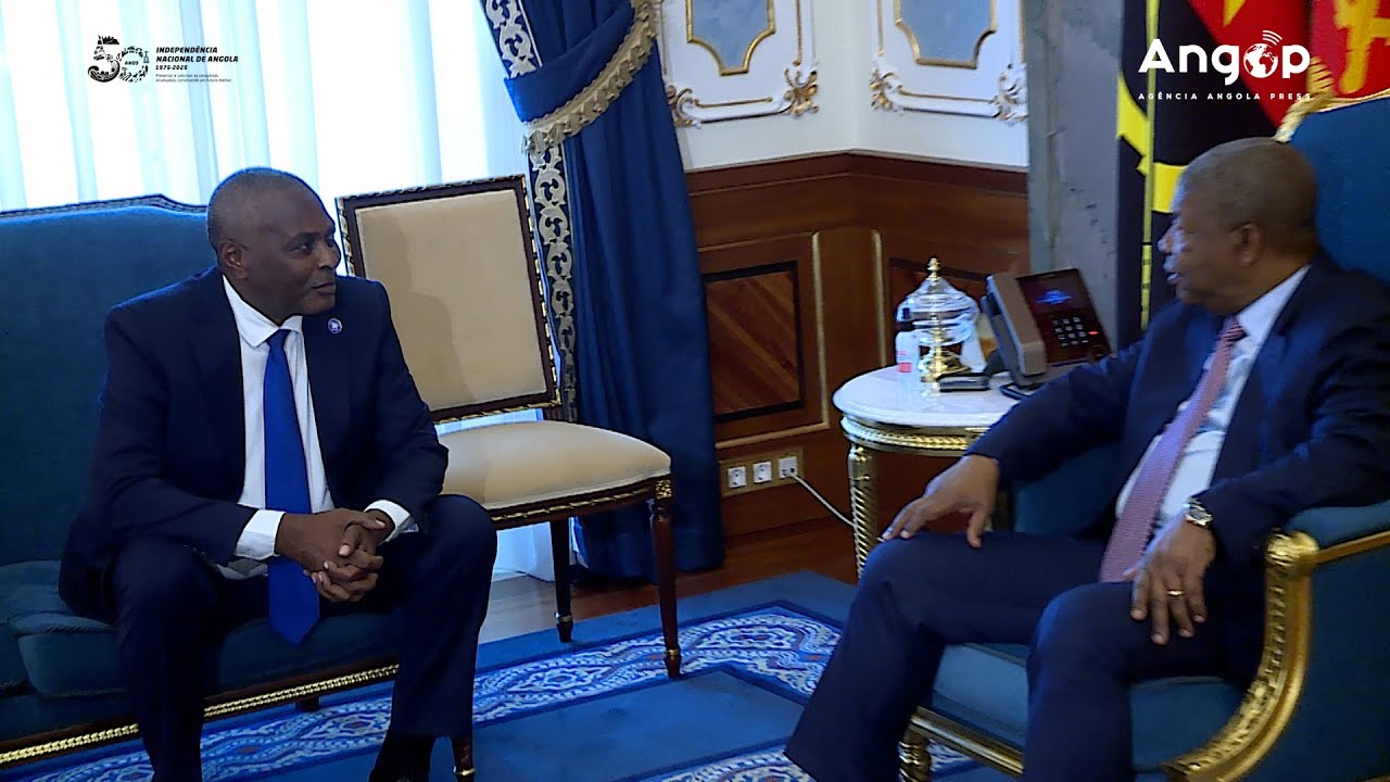 Presidente da República concede audiência a Abel Chivukuvuku