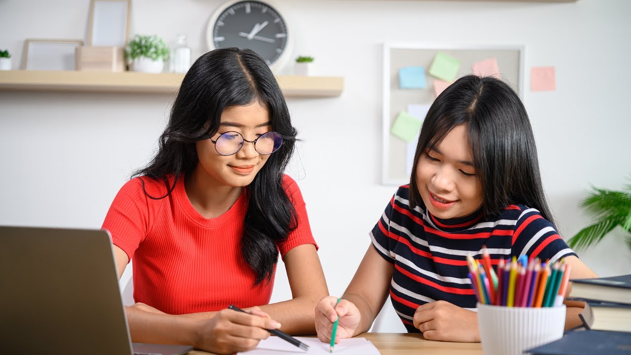 Write a Creative Story with a PARTNER!
