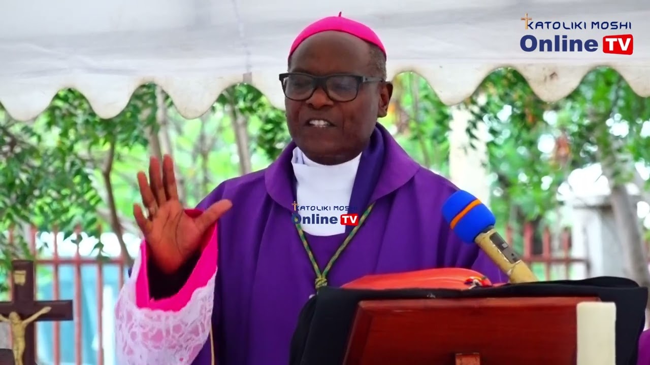 MHA.ASKOFU LUDOVICK J.MINDE AKIMSHUKURU MWENYEZI MUNGU KWA KUBARIKI MZUNGUKO WA WIKI YA NEEMA