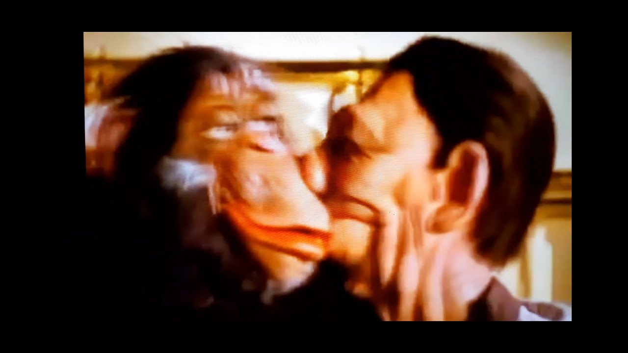 Ohhh Snap GENESIS Land of Confusion