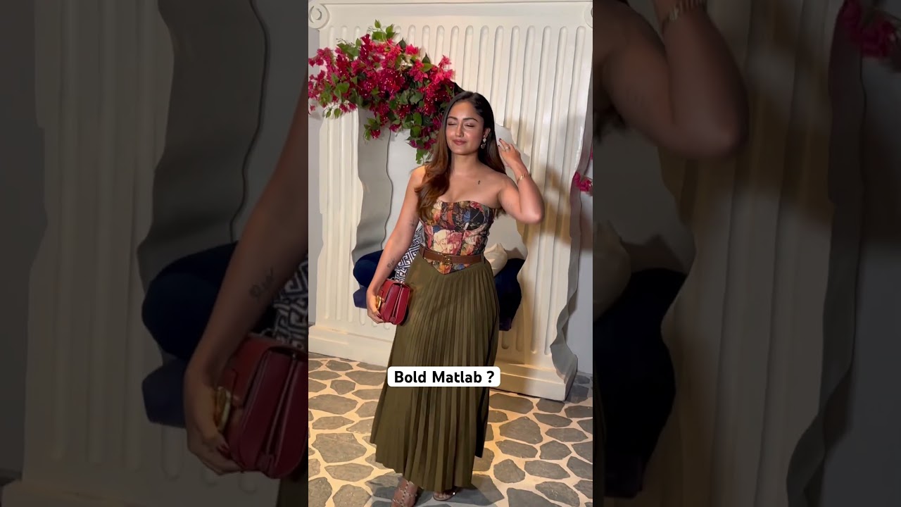 Ashram Actress Tridha Chaudhary Spotted at karvachauth Event #tridhachoudhury #kapilsharma #shorts