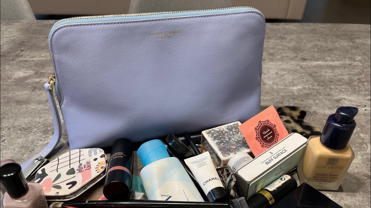 What’s in my makeup bag 💄Aspinal of London Cosmetic Bag