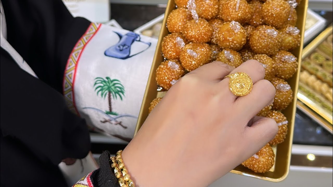 تاج الملكة للحلويات