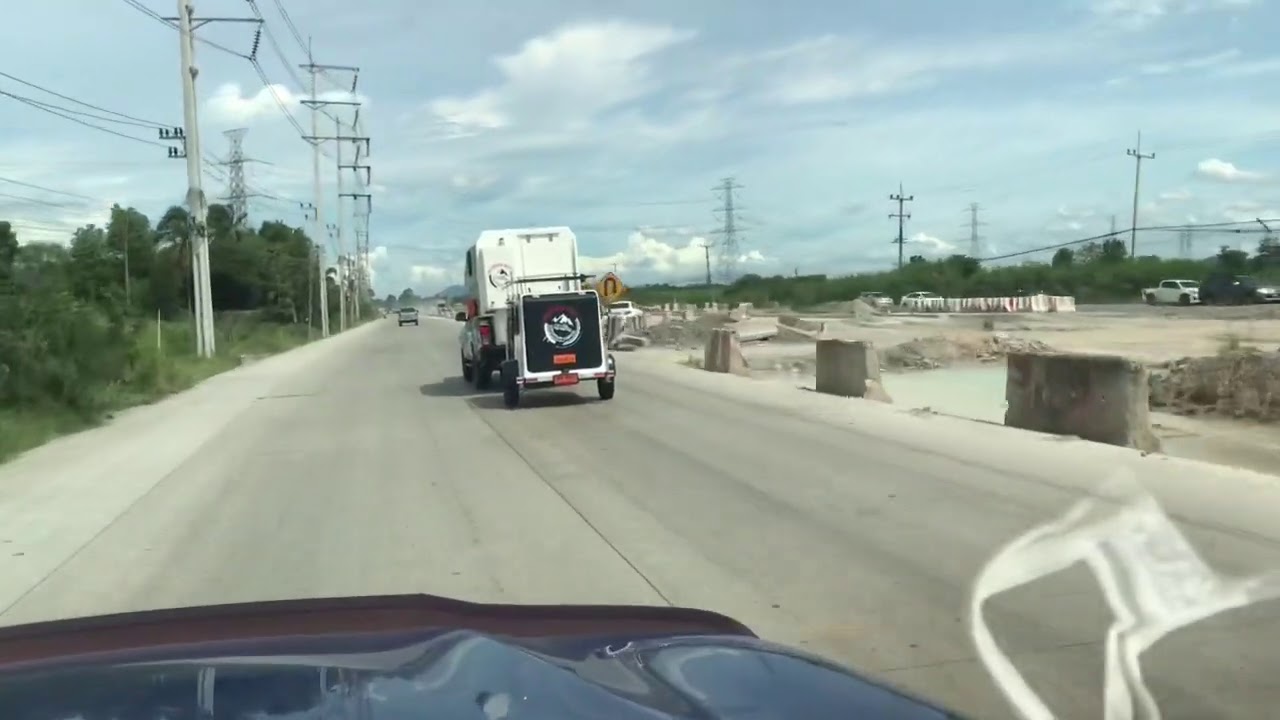 High speed test on our Mini-Camper Trailer.2