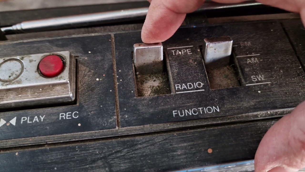 Radio - casetofon din anii '80