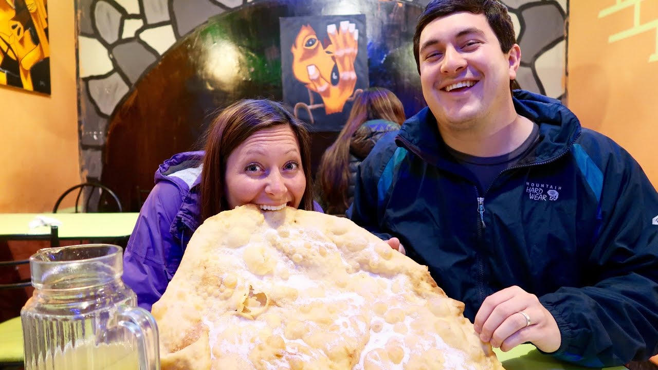 BEST FRIENDS AND GIANT EMPANADAS! Quito, Ecuador