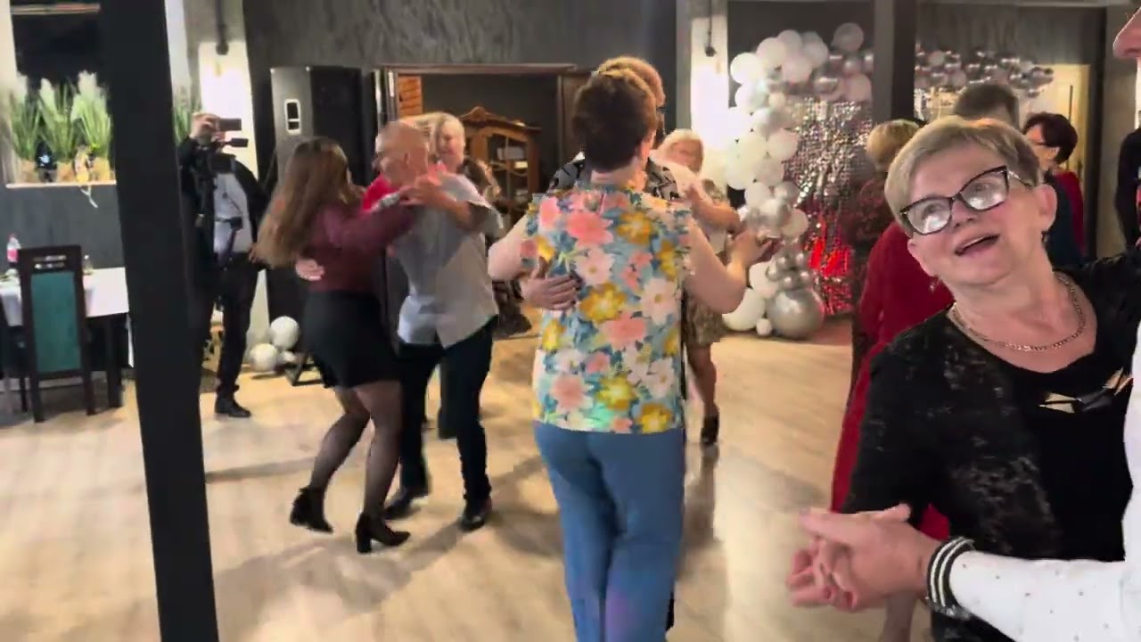 Halinka ze Stasiem wyśmienici tancerze polubili zabawy w Taczowie 27 04 2025r