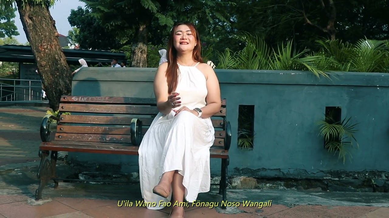 Hato Fangifi - Vina P. Waruwu || Official Music Video