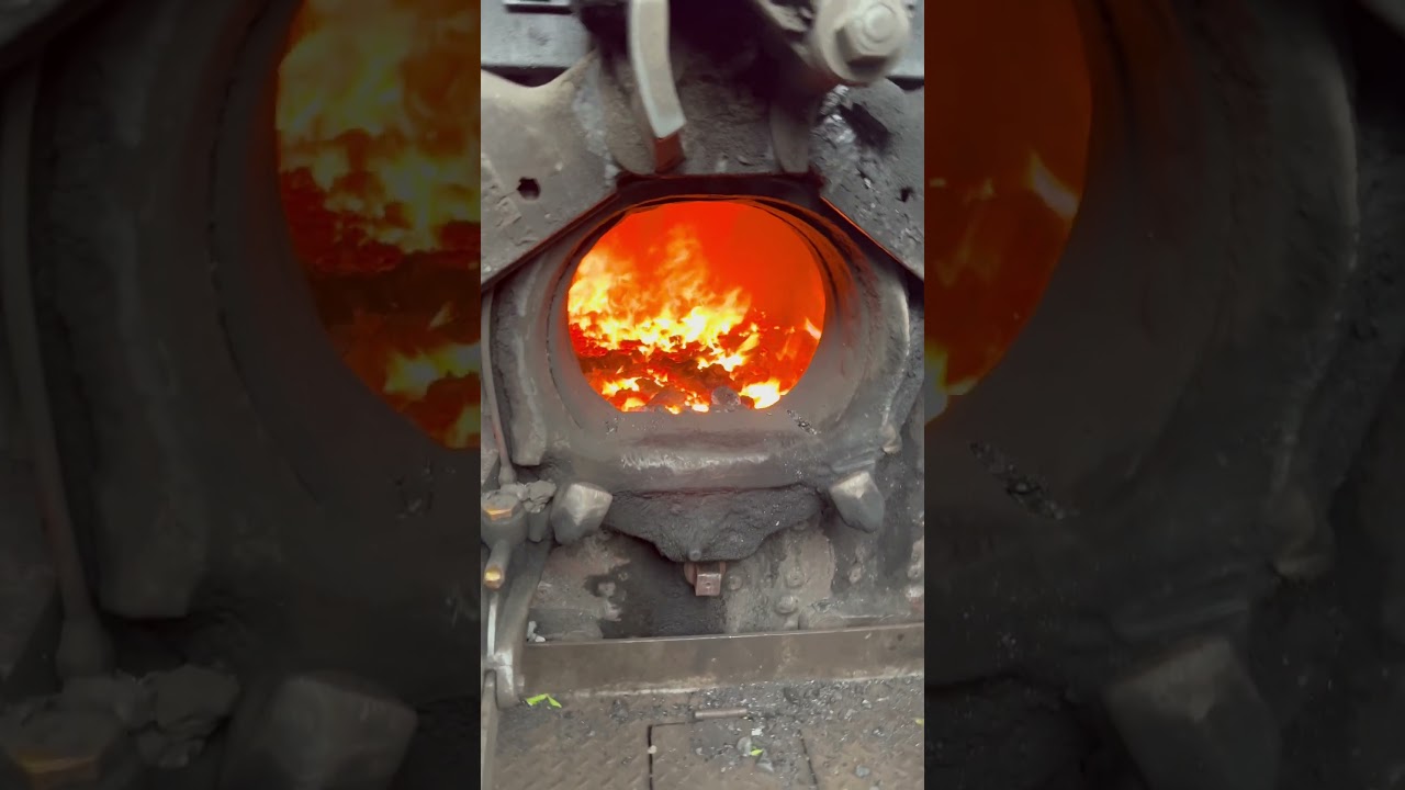 Steam Locomotive Fire 🔥 box #steamengine #steamlocomotive #steamenginetrain #train