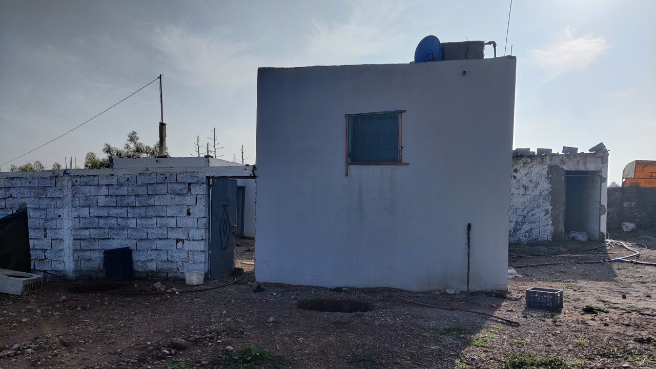 منزل 🏡للبيع مع أرض فيها البئر جاهز والكهرباء والكوري غير ب 24 مليون بسي احساين بن ع الرحمان الجديدة