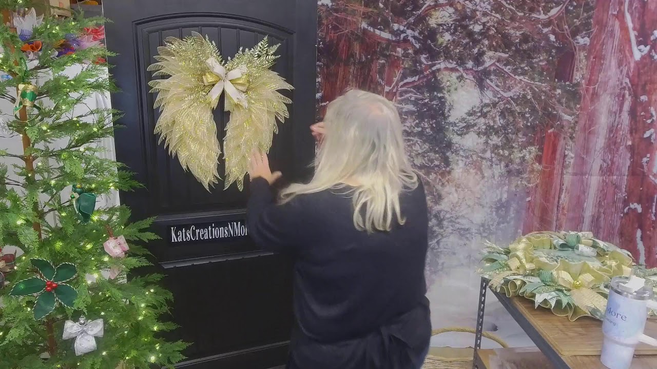 I Made the Most Heavenly Christmas Wreath — Wait Until You See It! 👀✨
