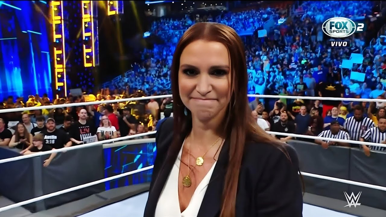 Stephanie McMahon habla sobre el Retiro de Vince McMahon de WWE - WWE SmackDown Español: 22/07/2022