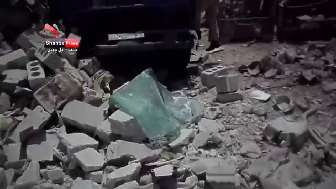 شهبا برس ||ريف حلب :تل جبين أثار القصف من الطيران المروحي ببراميل المتفجرة على البلدة 24/5/2014