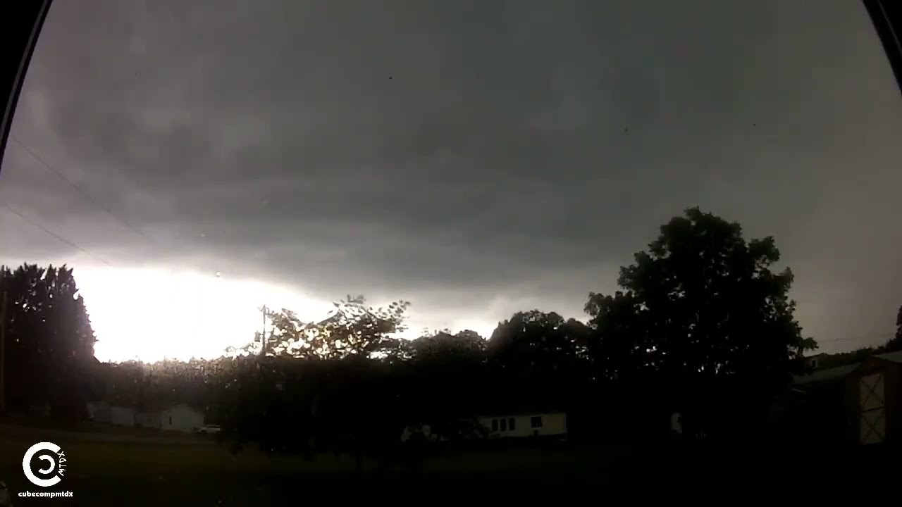 Severe thunderstorm with intense lightning - 8-1-2025 (Indoor South)