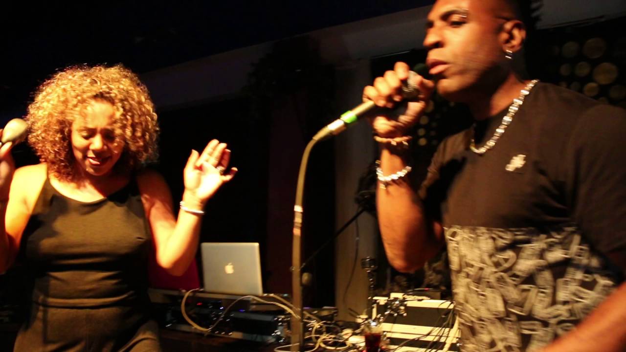Natasha Watts & Omar Live at The Soul Lounge 04-06-2016