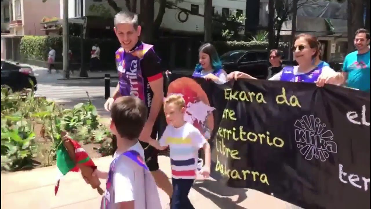 21. KORRIKA MEXIKO HIRIAN - CIUDAD DE MEXICO