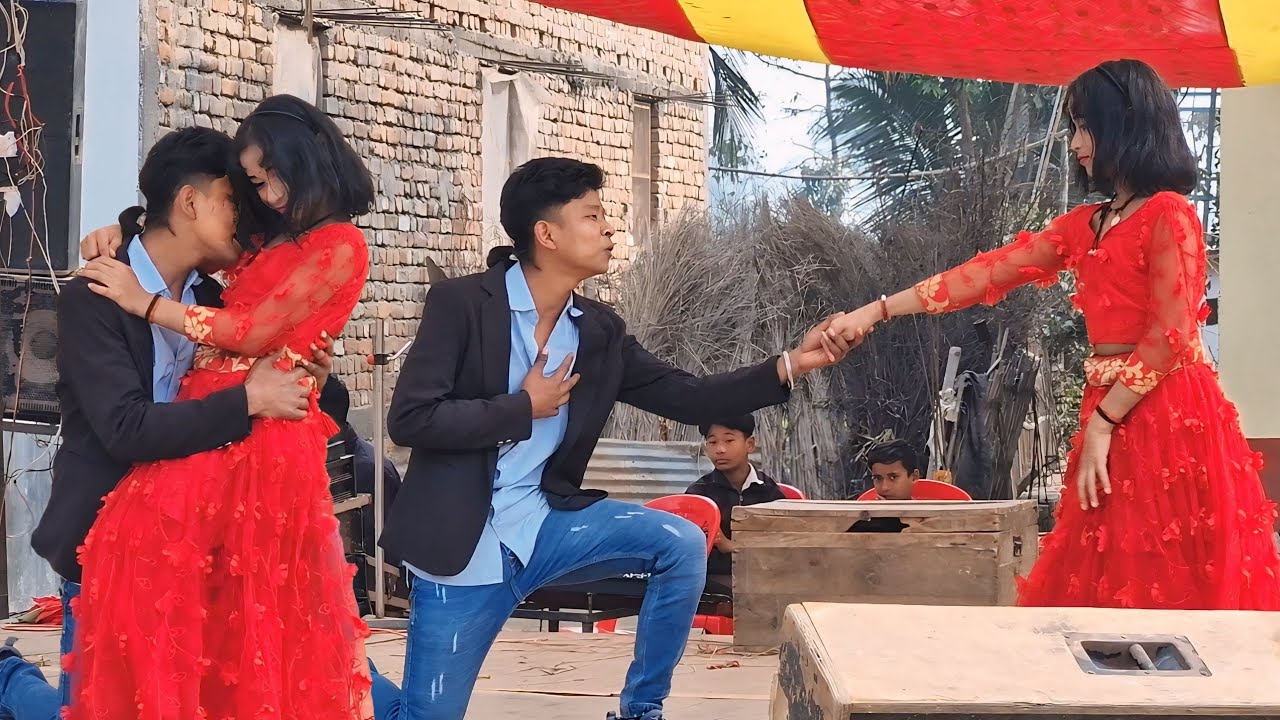 दीवानी मैं दीवानी साजन की दीवानी | गुड़िया रानी का सुपर हिट डांस ( Up Bihar No1 Nach Program ?