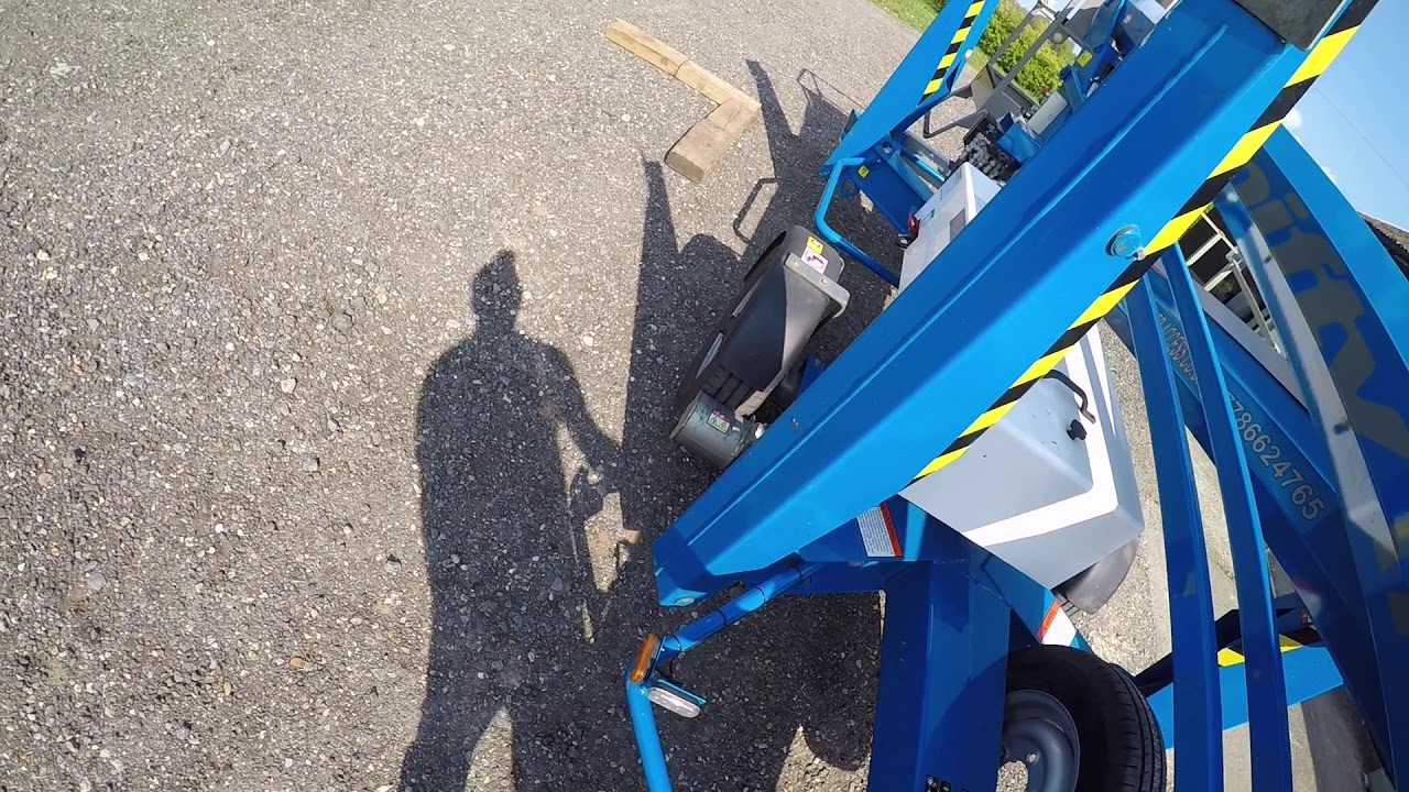Nifty lift 170 traction drive demonstration OWEN POWERED ACCESS