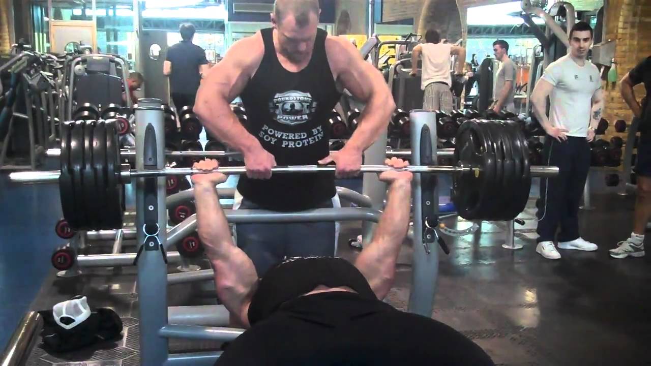 Derek Poundstone 220kg Bench Press | Maxiraw Training Day