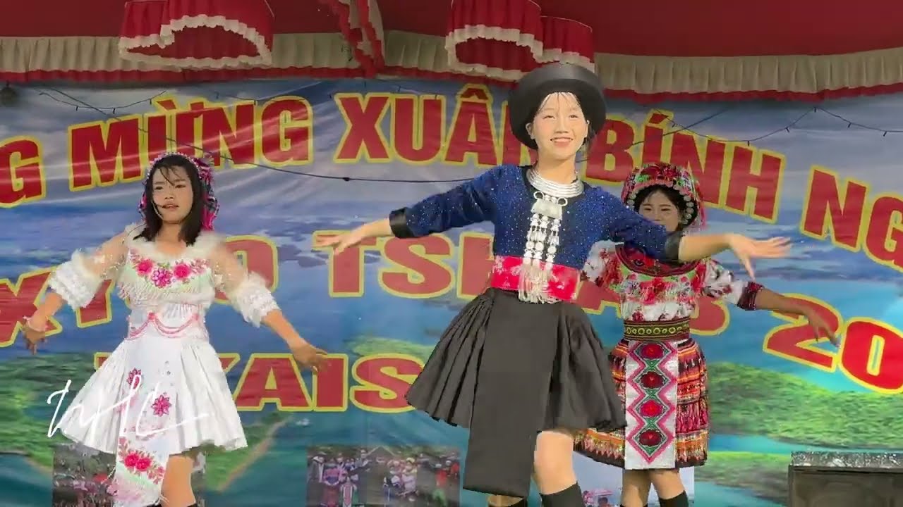 Nkauj Hmoob Ey  Remix // Nkauj Hmoob seev Cev // Màn Nhảy ĐỉnhTuyệt Vời Của  Các Em Gái H’mông