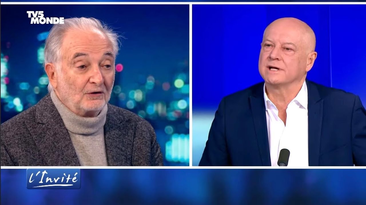 Jacques ATTALI : 
