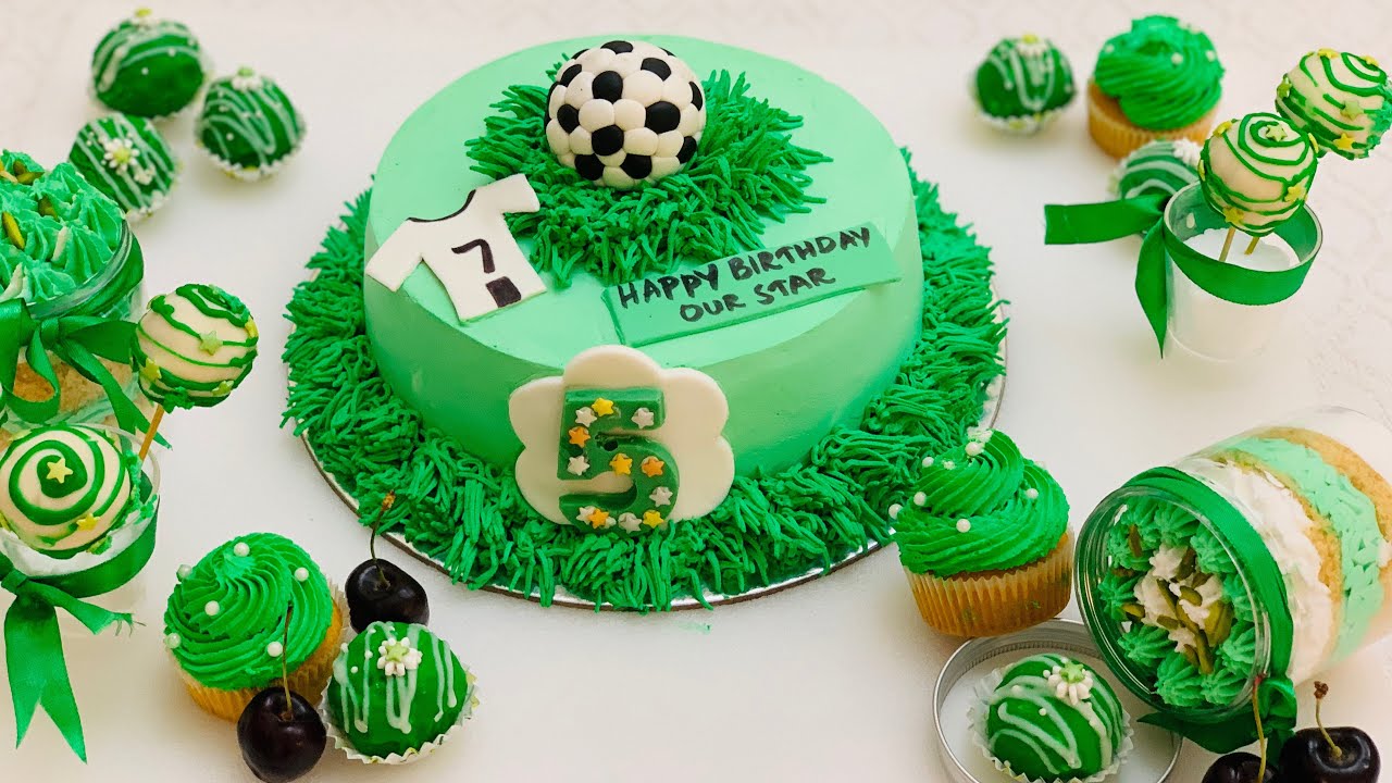 1 Kg Vanilla Cake Recipe in Malayalam without Oven| Football Theme Cake| Vanilla Cake Recipe