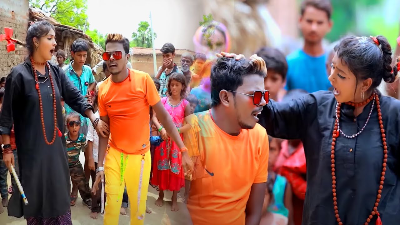 #FUNNY #VIDEO | #Om_Prakash_Akela | बबुआ के माई वैक्सीन लगवाई | #Antra Singh , #Anupma | Maghi Song