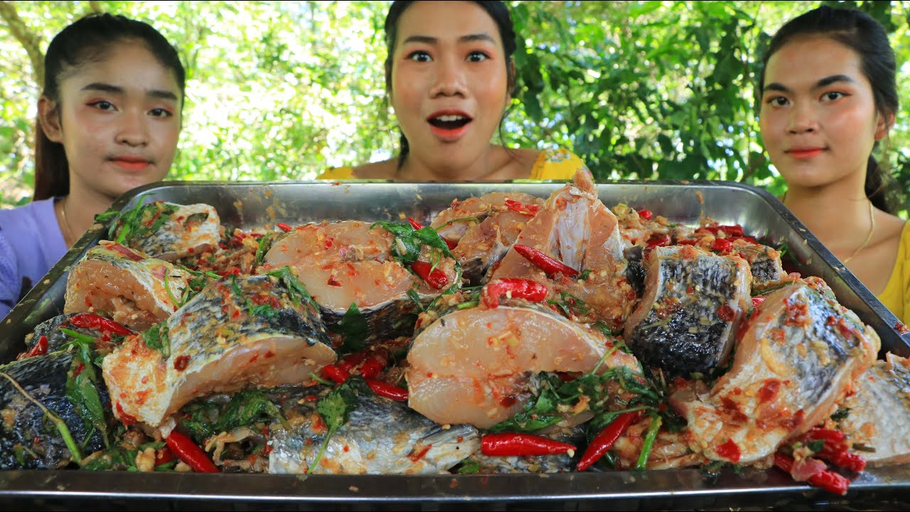 Yummy cooking fish boiled with chili recipe - Amazing cooking