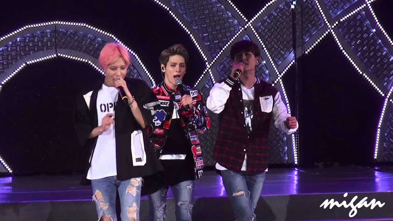 151025-SHINee World IV in Shanghai-Replay[ONEW ver.]