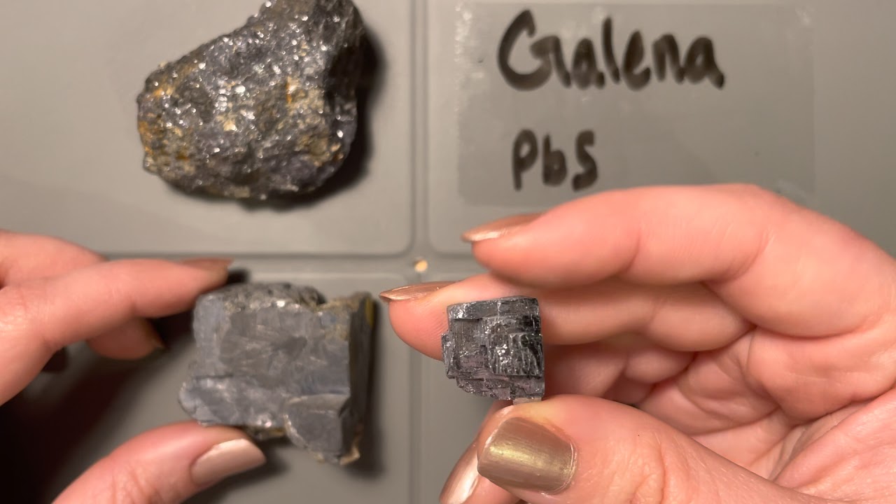 Minerals : Sulfides - Galena