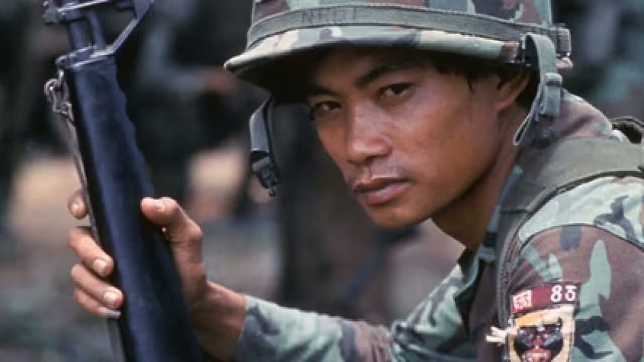 MỘT LÁ THƯ BỎ TRỐNG !