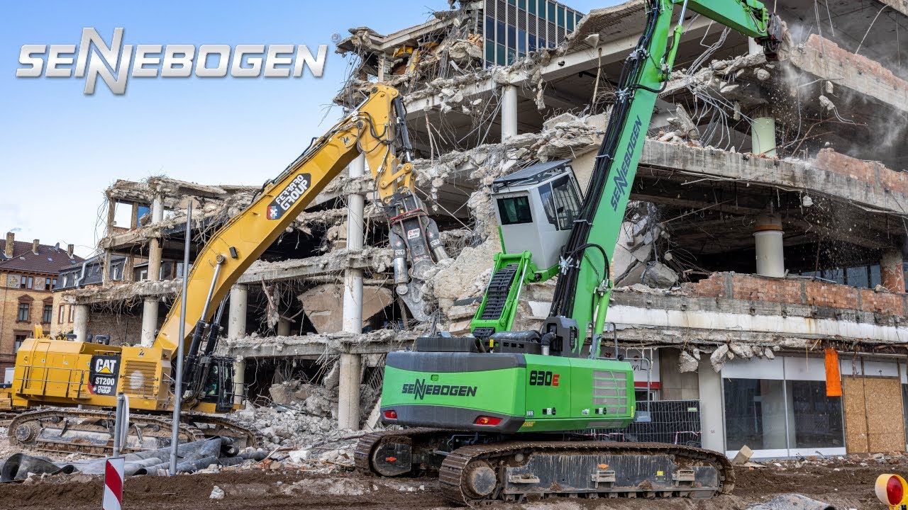 Sennebogen 830E demolition excavator