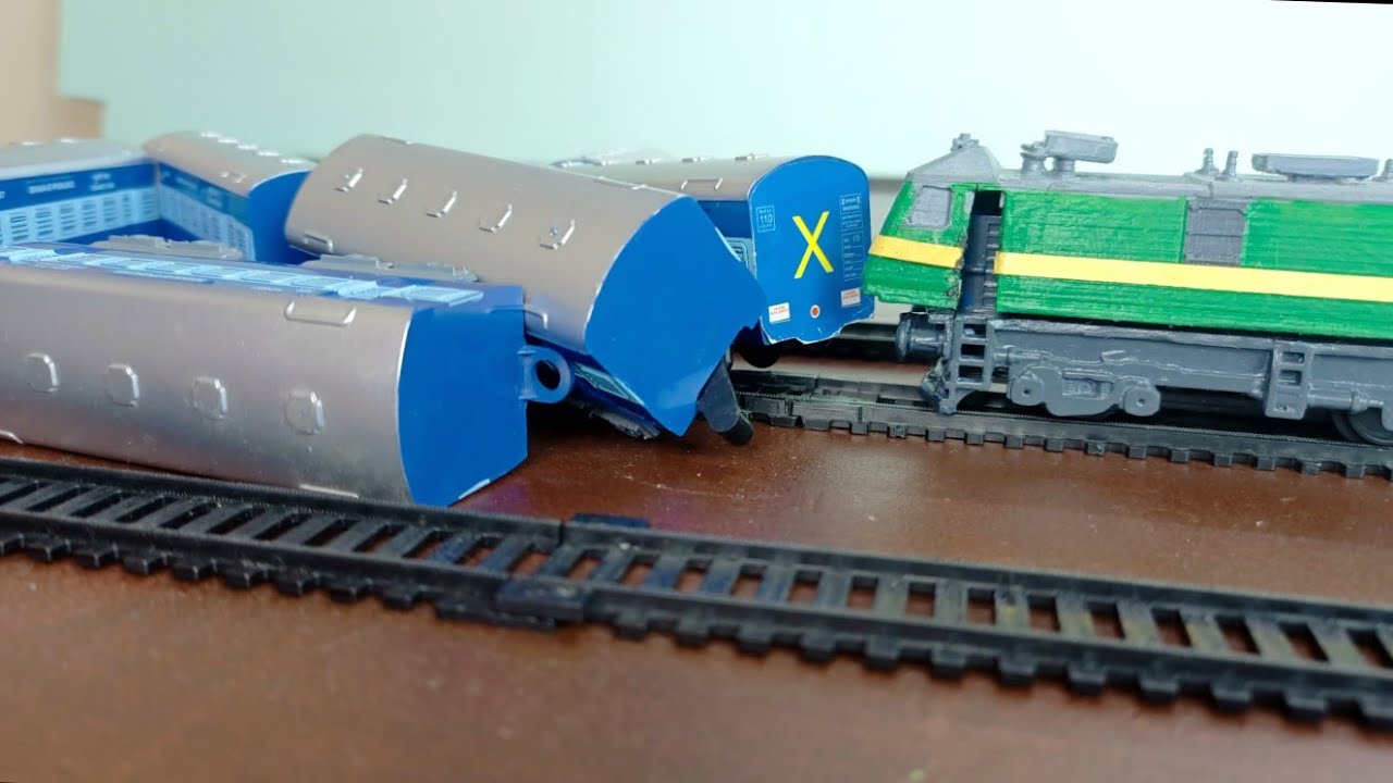 Train Crashes #2 💥🚂💥 | Centy Trains