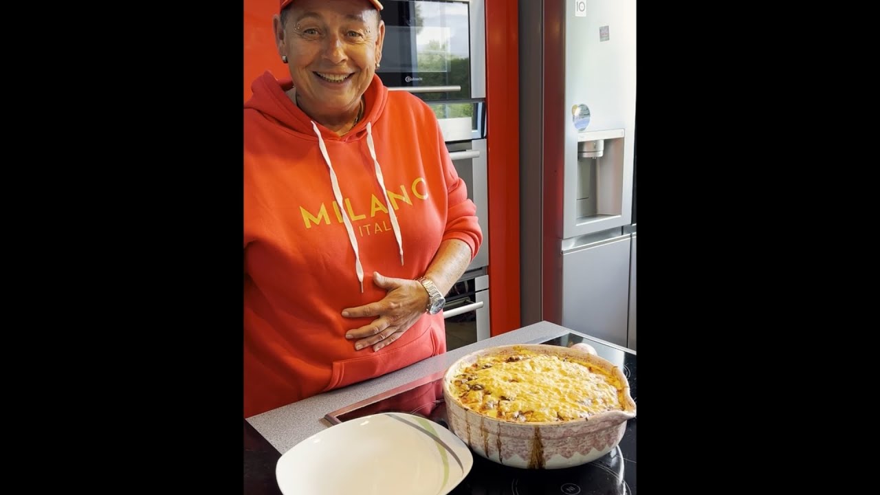 Kartoffeln, Zucchini & ganz viel Geschmack – Leckerer, einfacher Gemüse-Hähnchen-Auflauf à la Delia!