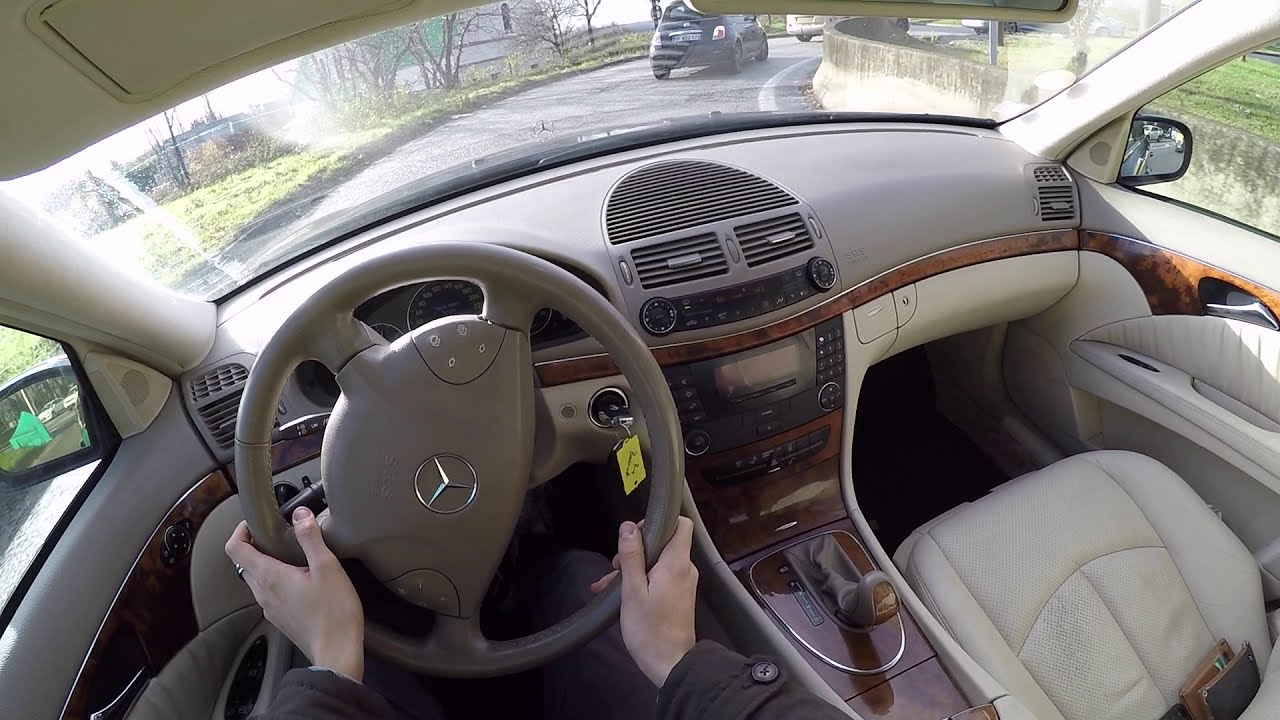 Mercedes-Benz E320 W211 (2002) - POV Drive