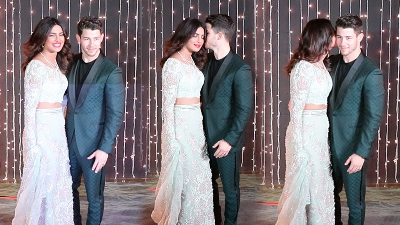 Romantic Couple Priyanka & Nick Look So Much In LOVE As They Make Royal ENTRY At WEDDING Reception
