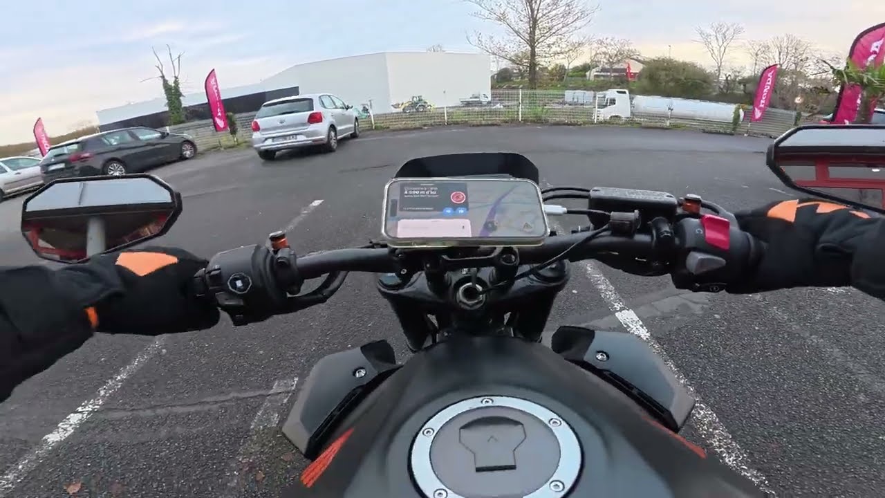 Présentation de ma moto + balade