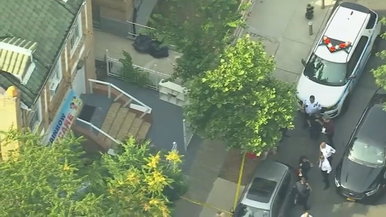 Bystander fatally stabbed in Bronx following apparent road rage dispute