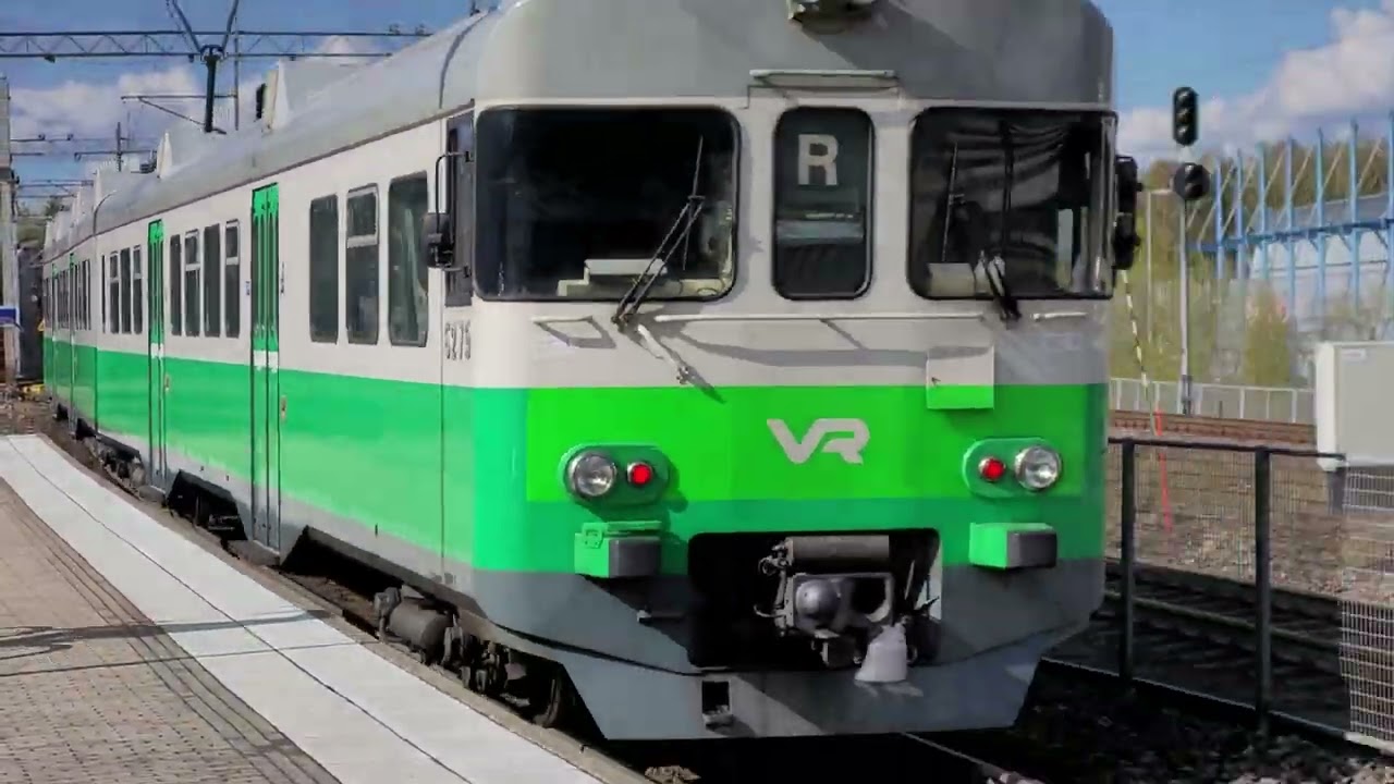 Commuter train R of model Sm2 at Pasila railway station, Helsinki, Finland
