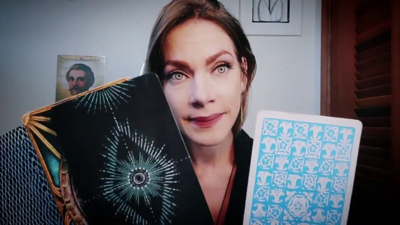 Leitura de Tarot - SOLTEIROS . O que est&aacute; por vir? Previs&otilde;es amorosas. #tarotonline