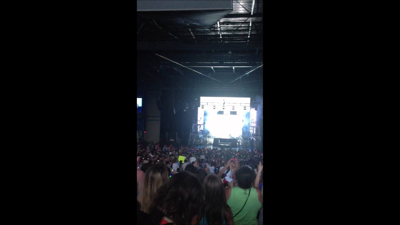 Big Time Rush Summerfest 7/6/12 Intro/ Elevate