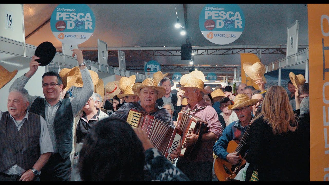 Grupo Nei Tempi del Filó na Festa do Pescador em Arroio do Sal