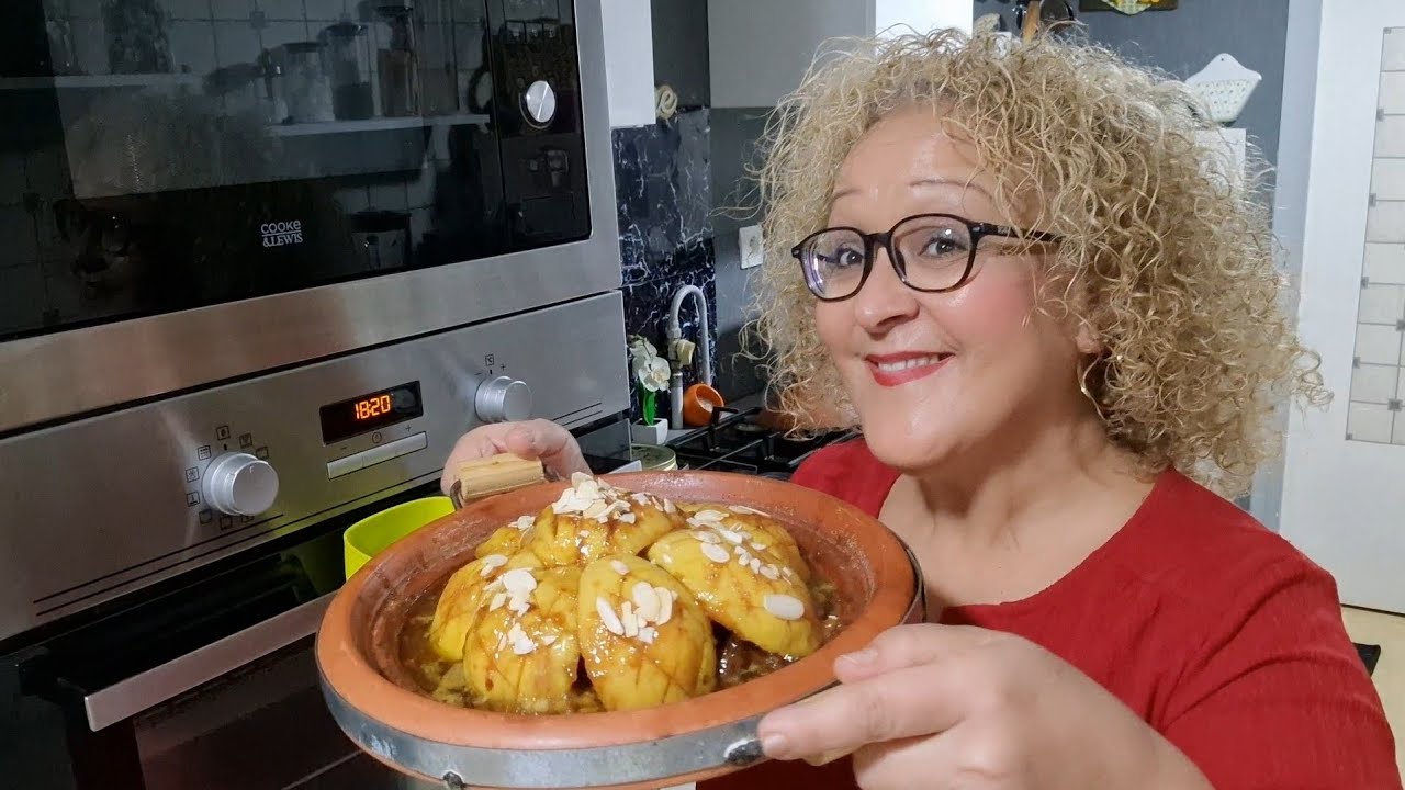 Tajine Marocaine d’agneau aux coings caramélisés طاجين مغربي/ اللحم بالسفرجل معسل