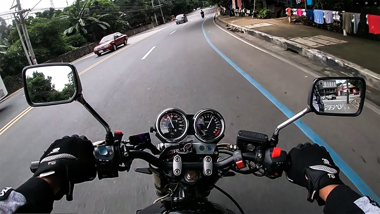 Typical Everyday Traffic. | 2004 CB400 Super Four PB1 | Pure Sound