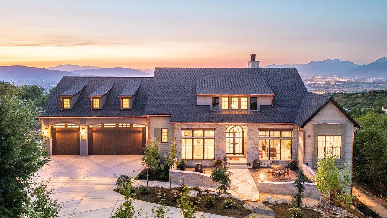 $2,900,000 Luxury Home with My #1 Favorite Kitchen and Pantry of 2025