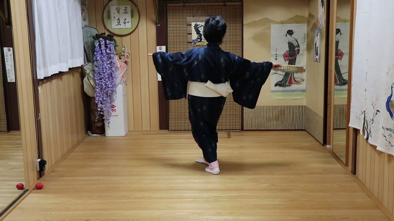 日本舞踊　紅葉　【紫泉流千寿々】