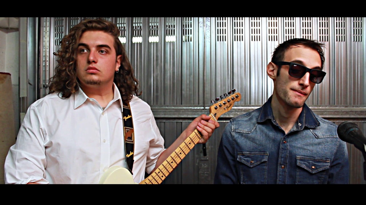 QUANDO UN CANTANTE EMERGENTE SE LA TIRA (E tu vuoi morire) - The Suckerz