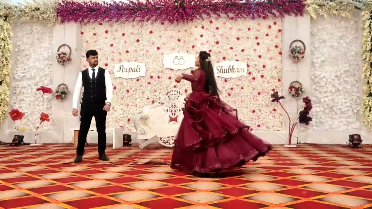 Best Engagement dance performance || Bride and Groom || Shubham Rupali Dance