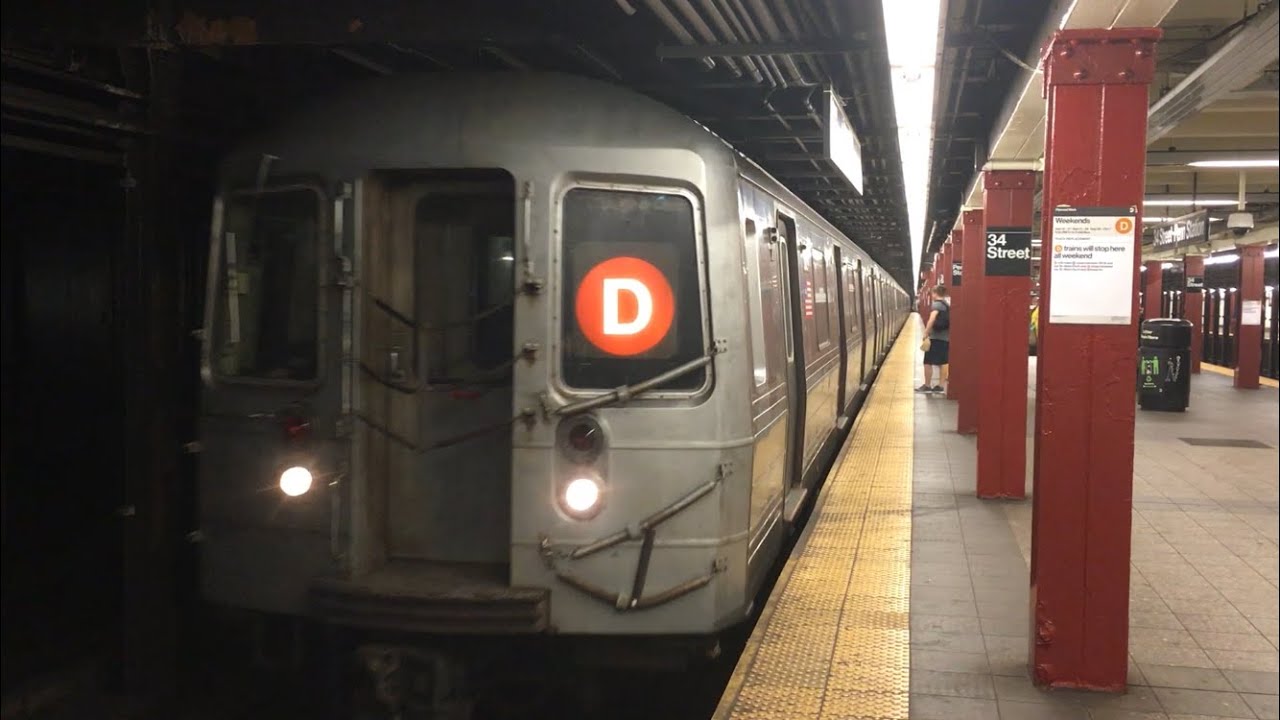 IND 8th Ave Line: (A) (D) Express and (C) (E) Local Trains @ 34th Street (R32, R46, R68, R160)